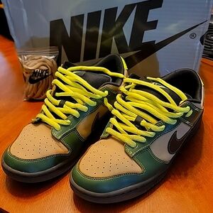 Nike Dunks low pro se